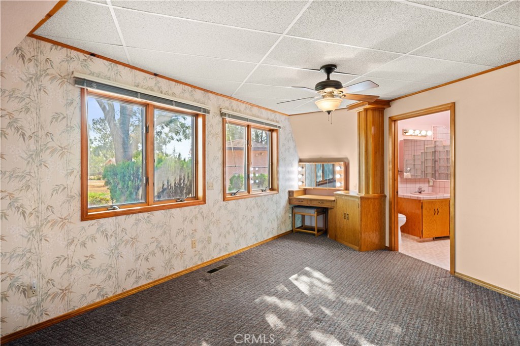 4345 Hall Road Corning, CA 96021 - Photo 16 of 52 a very nice looking room with a large window