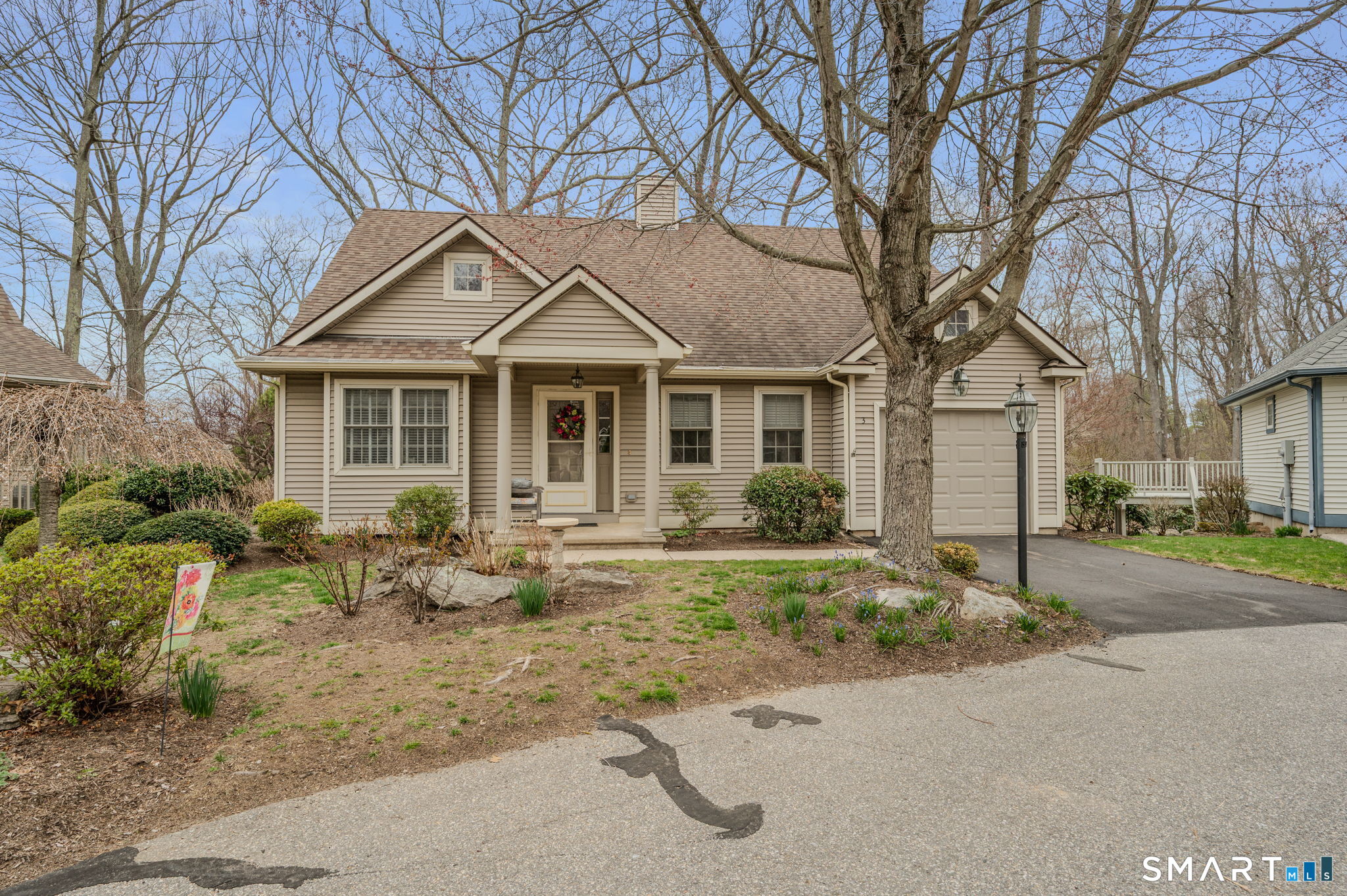 3 Bittersweet Lane, Unit 3 East Lyme, CT 06357 - Photo 2 of 36