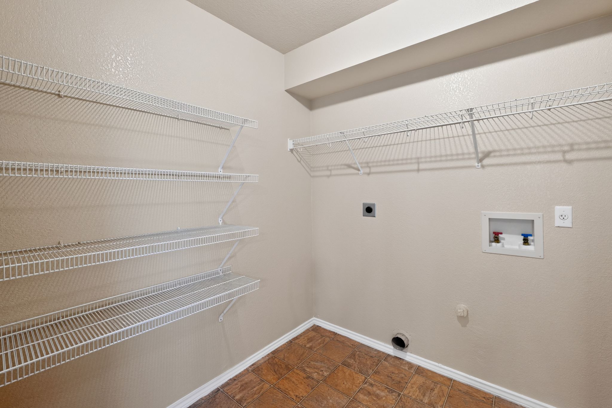 1007 Gentry Drive Leander, TX 78641 - Photo 30 of 35 a view of a closet