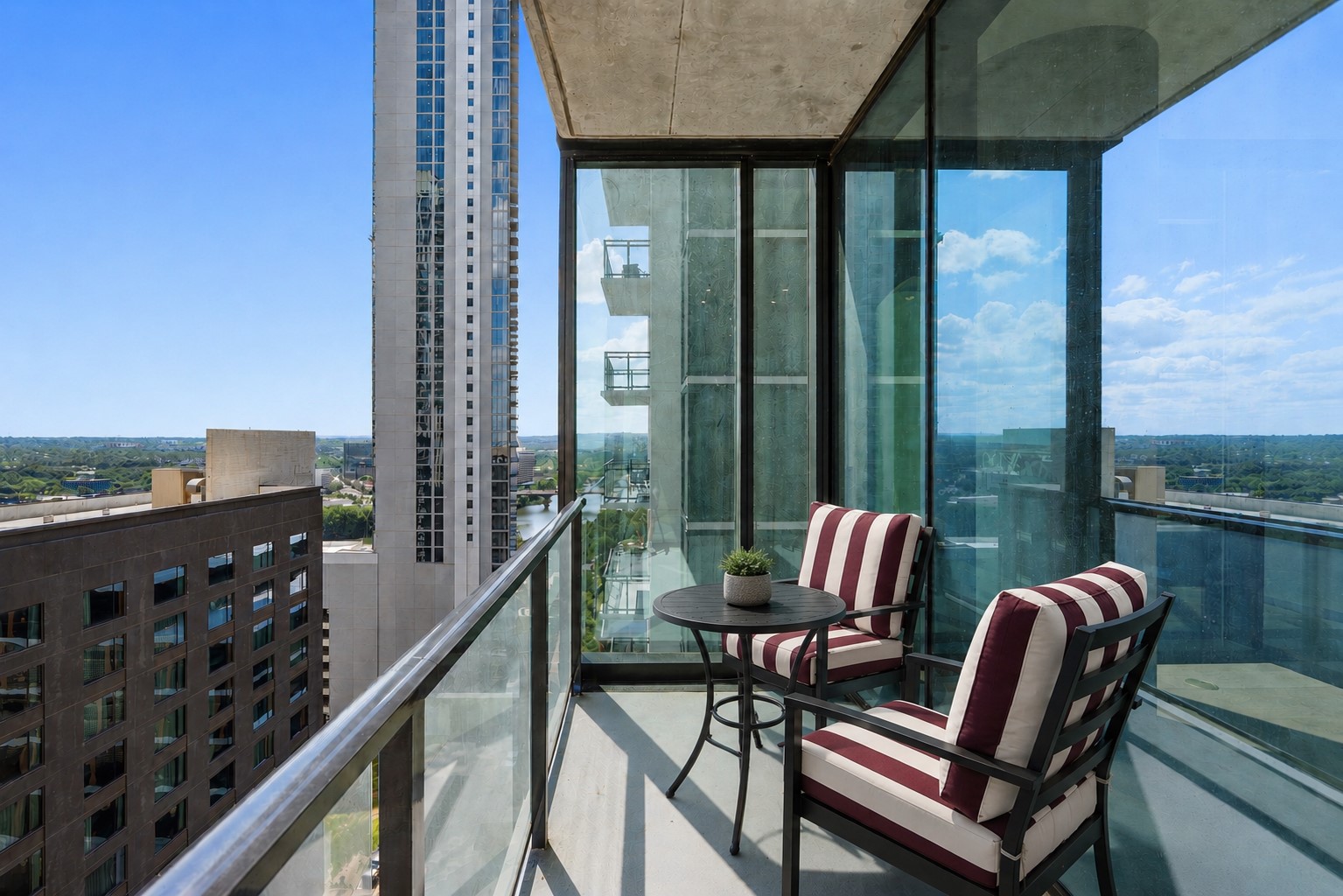 610 Davis Street, Unit 1805 Austin, TX 78701 - Photo 8 of 34 images shown are virtually staged