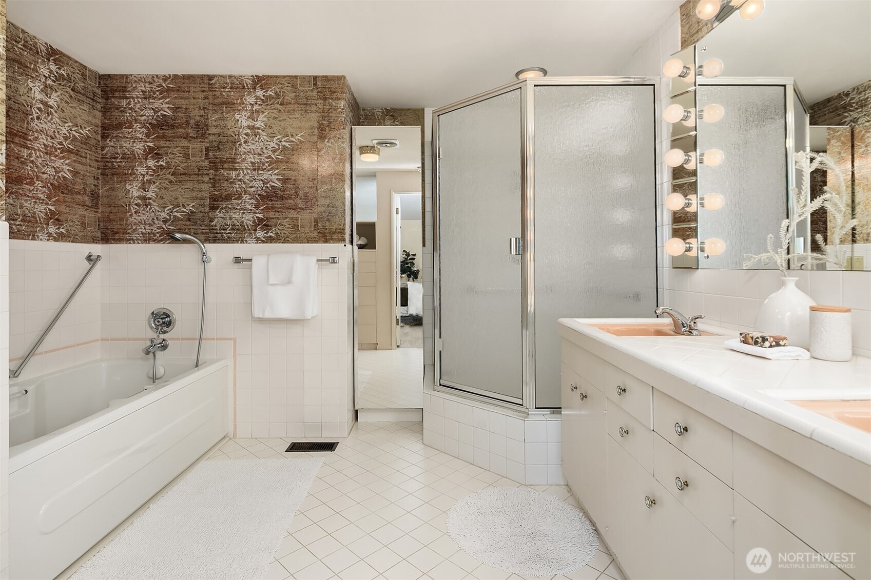 6555 Northeast Windermere Road Seattle, WA 98105 - Photo 22 of 38 a bathroom with a bathtub and a sink
