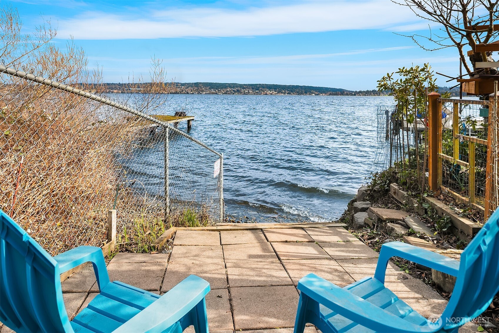 6555 Northeast Windermere Road Seattle, WA 98105 - Photo 34 of 38 a view of sitting area with lounge chair