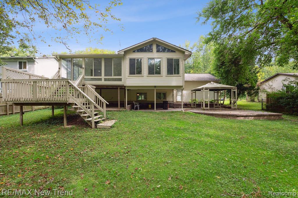 1347 Ruby Avenue Rochester Hills, MI 48309 - Photo 39 of 53
