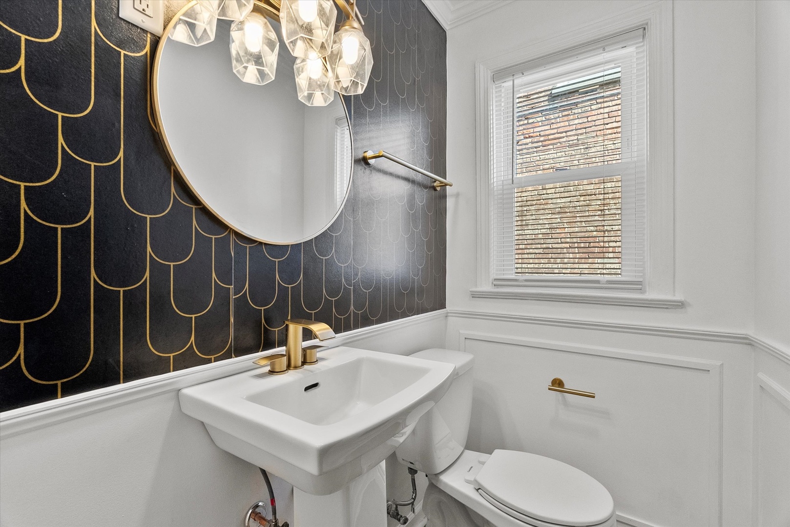 9237 South Justine Street Chicago, IL 60620 - Photo 16 of 35