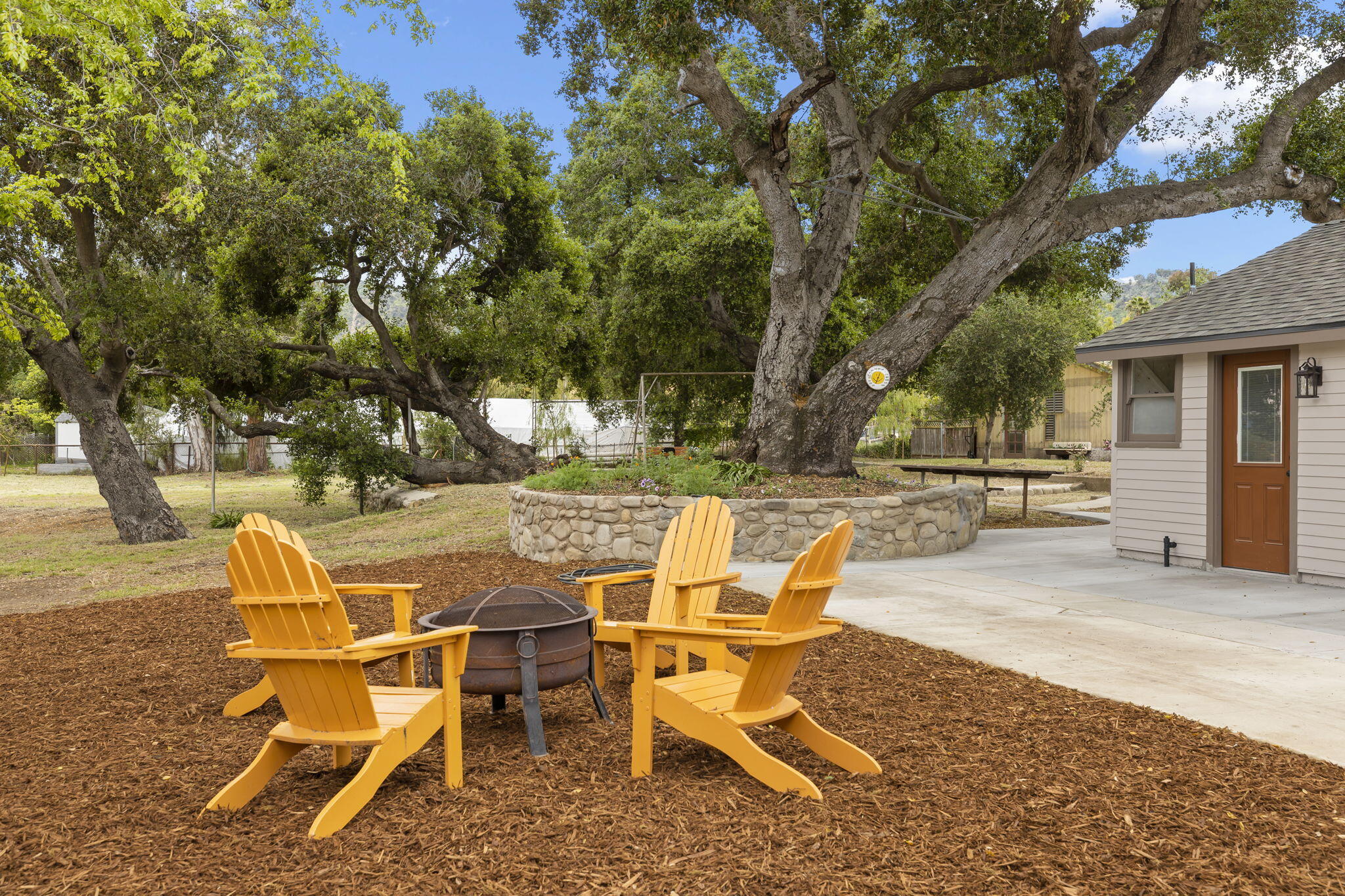 350 Old Grade Road Oak View, CA 93022 - Photo 13 of 59 a view of a outdoor space with seating area