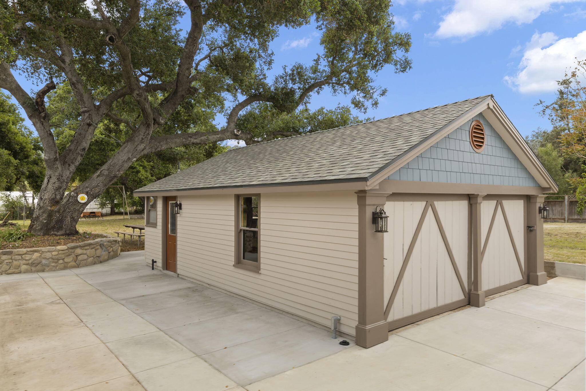 350 Old Grade Road Oak View, CA 93022 - Photo 16 of 59 a view of backyard of house