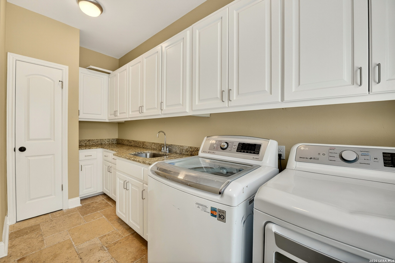 11 Falls View Boerne, TX 78015 - Photo 14 of 35
