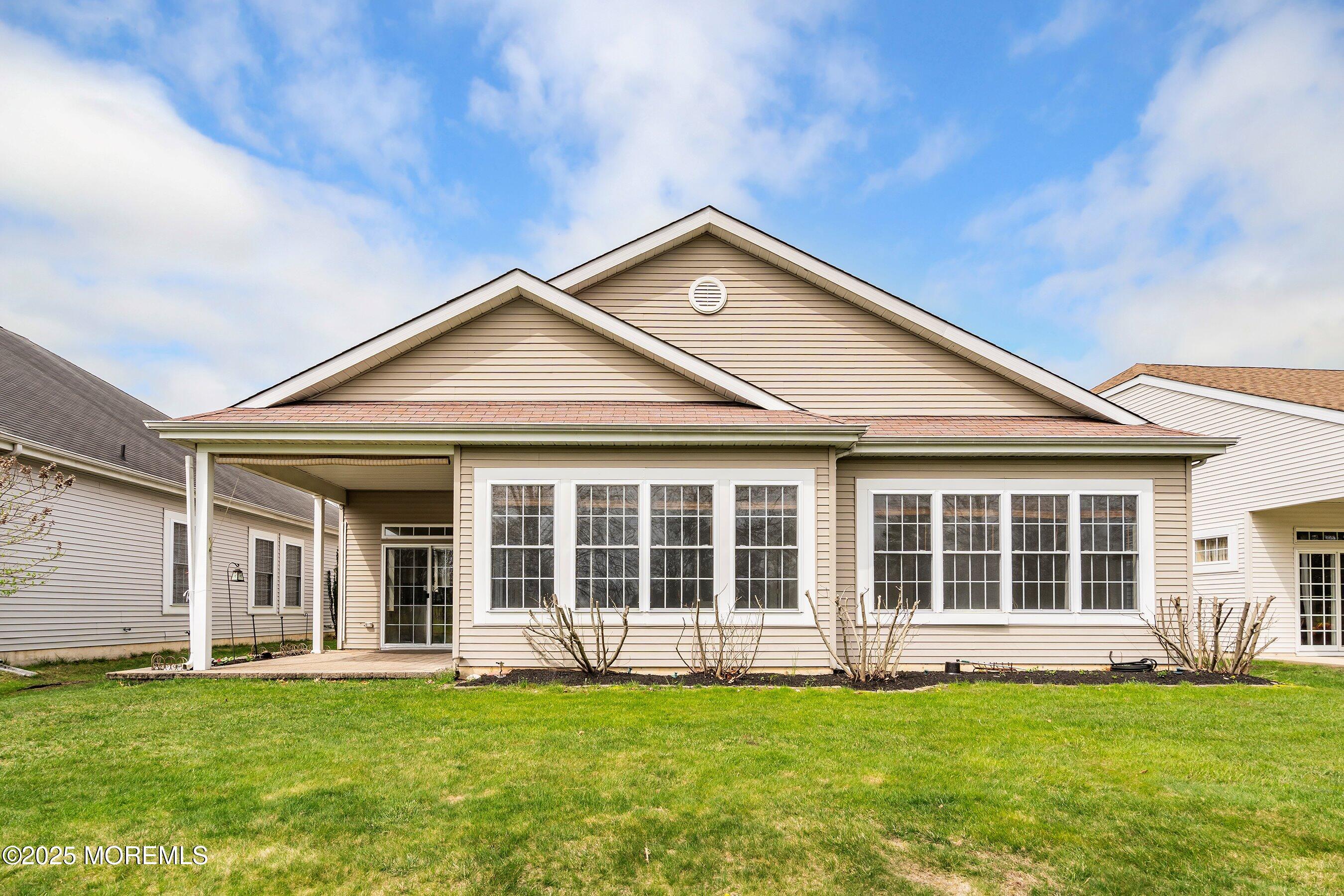 29 Congressional Road Jackson, NJ 08527 - Photo 3 of 39 Rear exterior