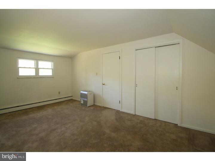 1541 East Raders Lane Bethlehem, PA 18015 - Photo 13 of 25 Gallery Image 13
