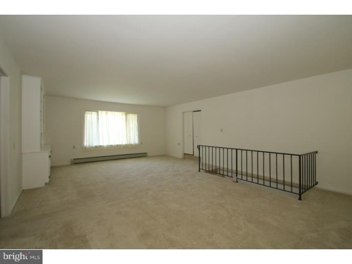 1541 East Raders Lane Bethlehem, PA 18015 - Photo 15 of 25 Gallery Image 15