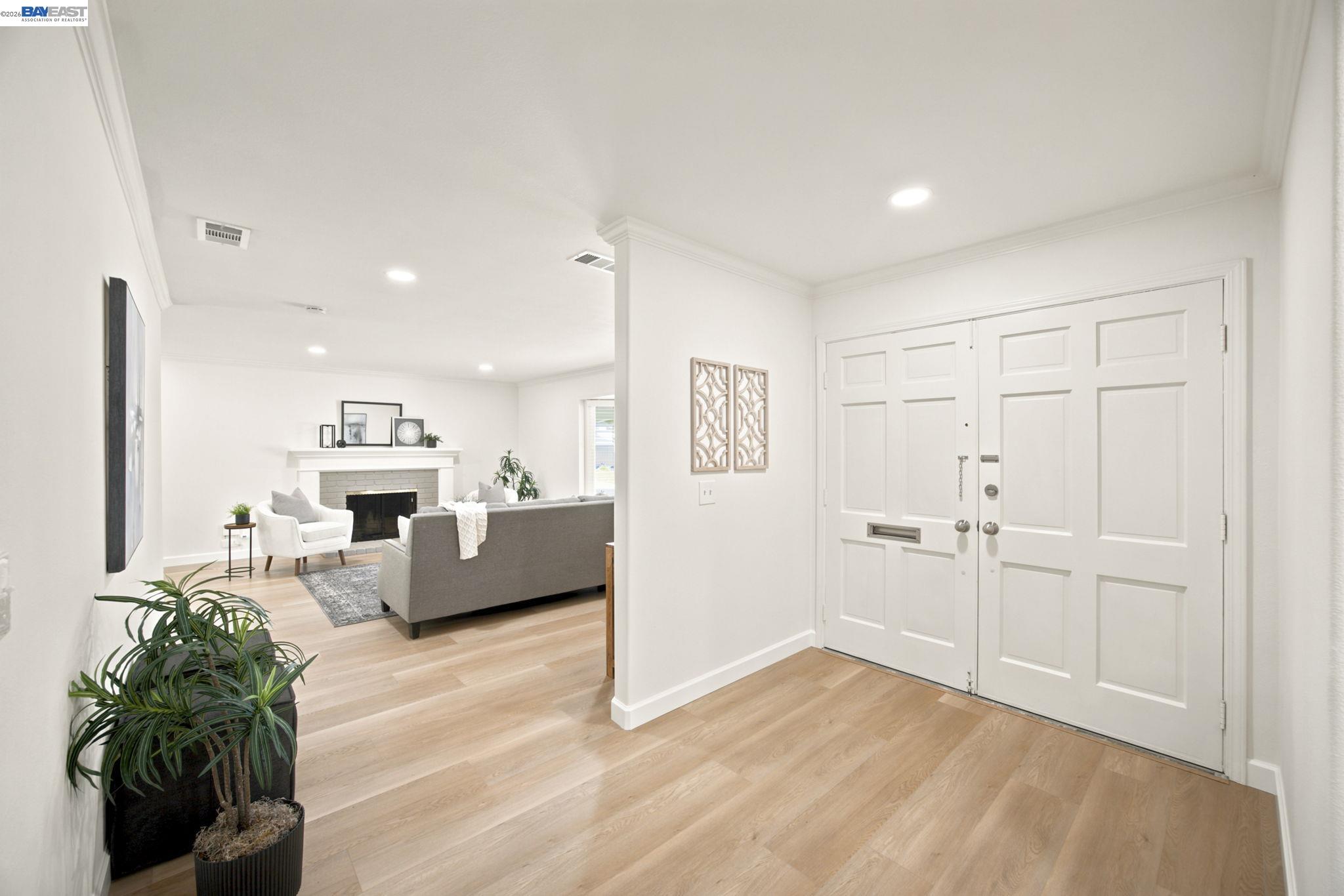 1082 Springfield Drive Walnut Creek, CA 94598 - Photo 3 of 66