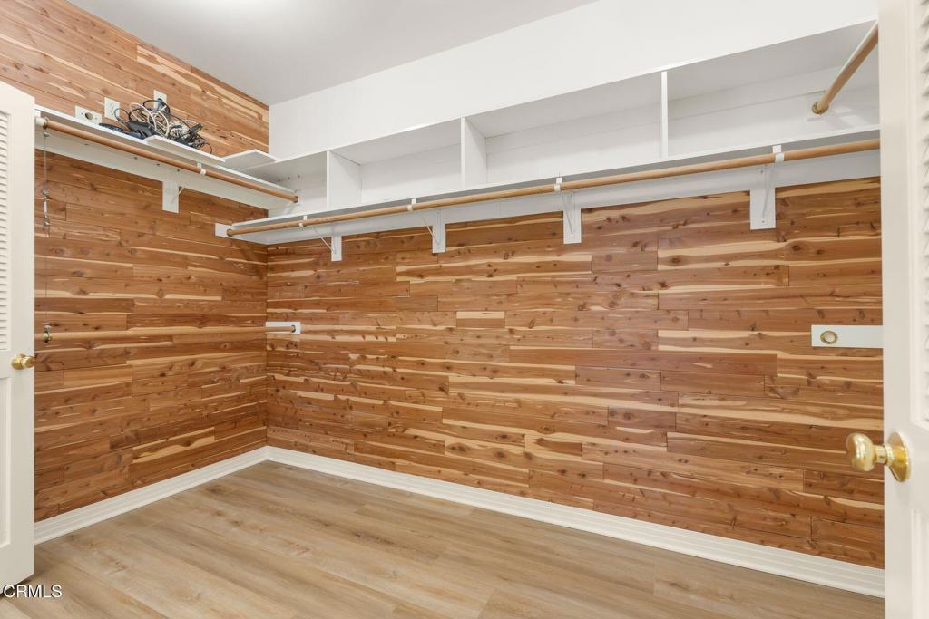 13922 Foothill Road Santa Paula, CA 93060 - Photo 20 of 36 a view of walk in closet with wooden floor