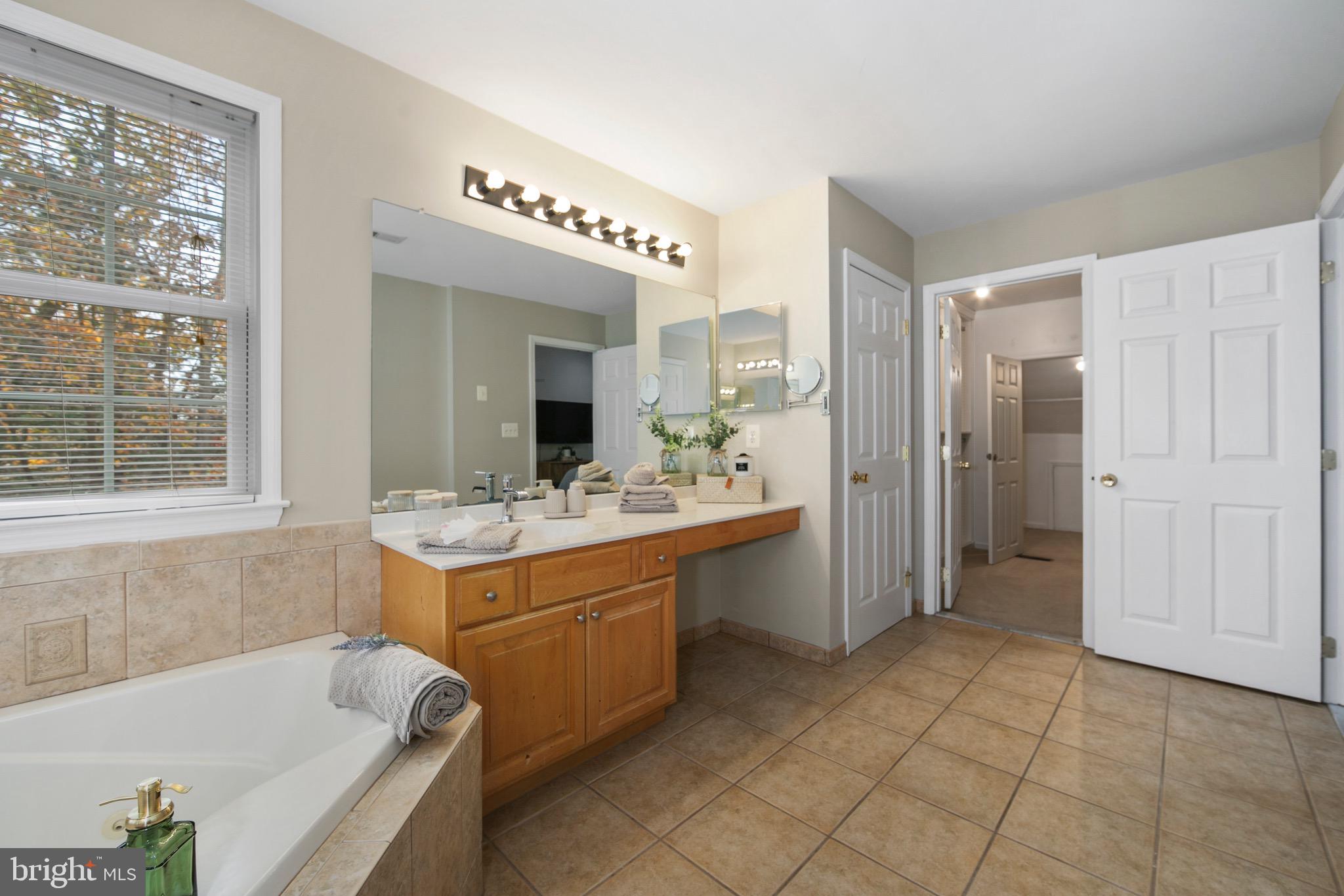 260 Terrace Boulevard Voorhees, NJ 08043 - Photo 28 of 75 Primary Bathroom