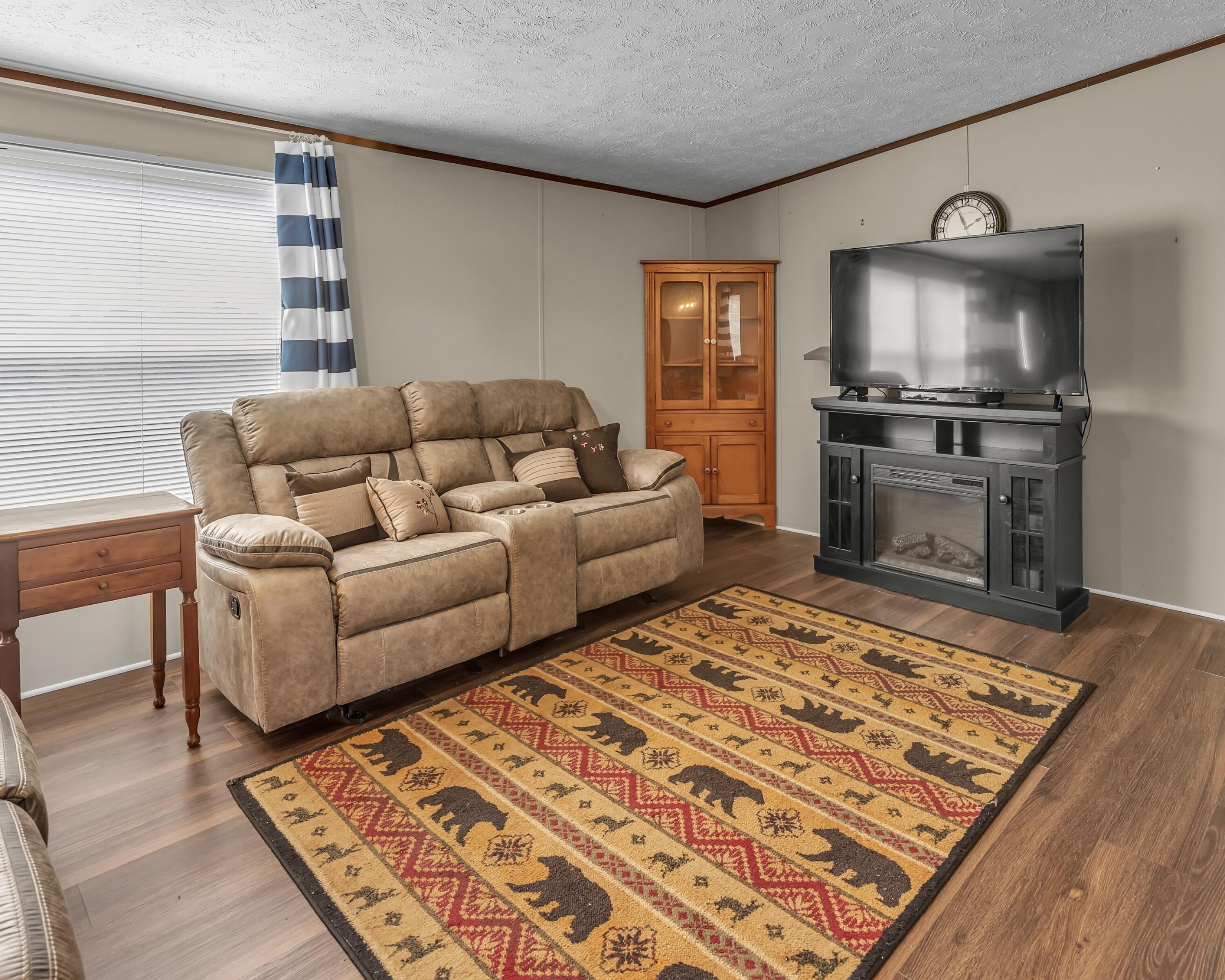 780 Humbard Road Southeast Cleveland, TN 37323 - Photo 7 of 48 LivingRoom2