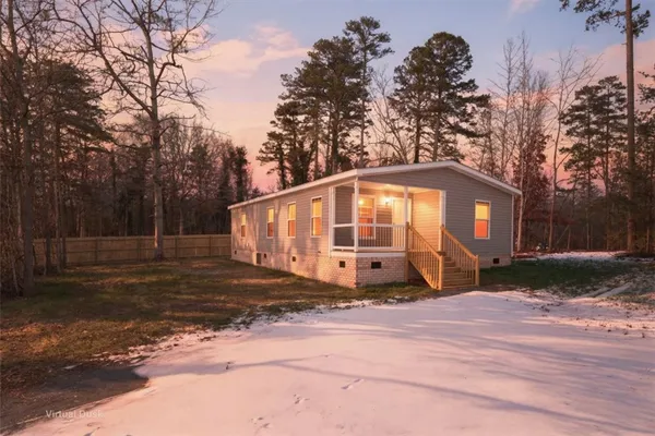 $214,000 | 295 North Davis Drive, Fair Play, SC 29643