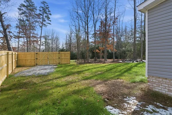 $214,000 | 295 North Davis Drive, Fair Play, SC 29643