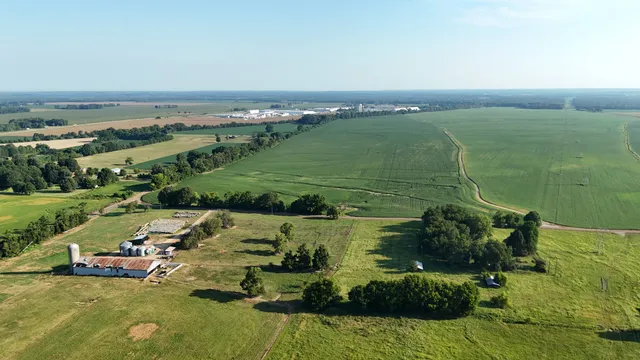 a view of a lake with houses