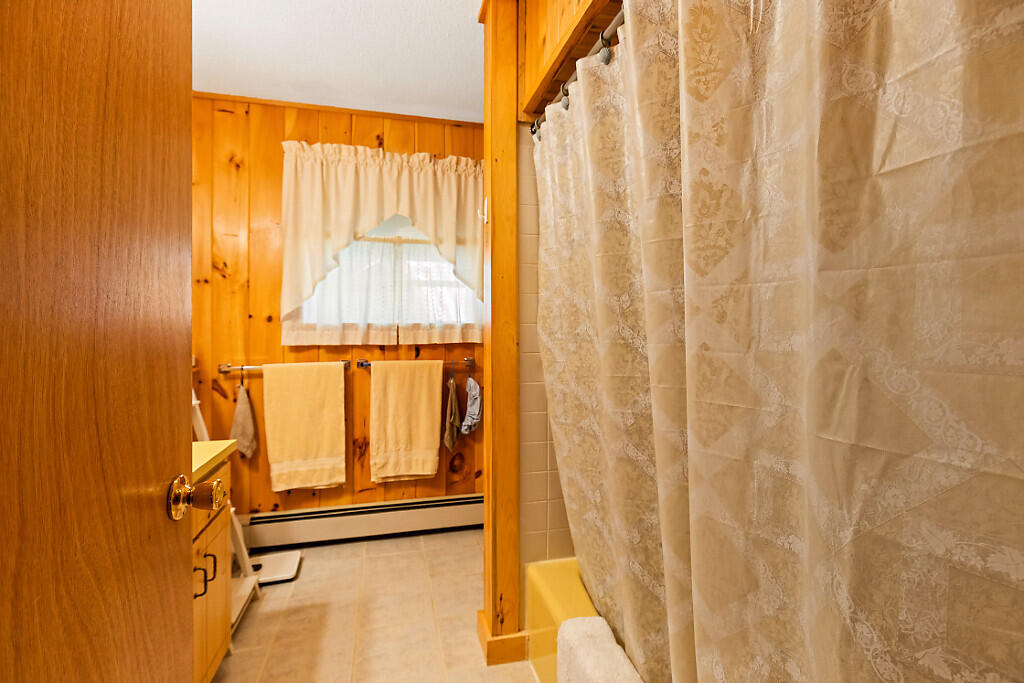 49 Cozy Cove Road Livermore, ME 04253 - Photo 24 of 45 15_BP5A7219_DxO_mls