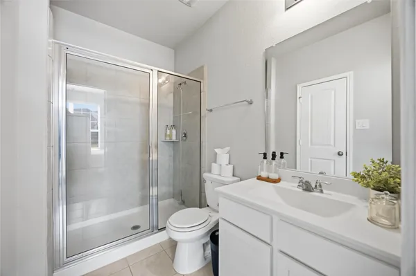 $579,999 | 7606 Cottonwood Falls Drive, Spring, TX 77379
