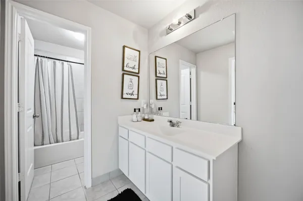 $579,999 | 7606 Cottonwood Falls Drive, Spring, TX 77379