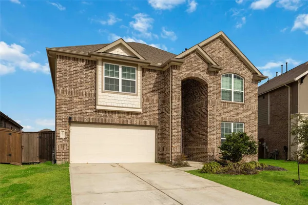 $579,999 | 7606 Cottonwood Falls Drive, Spring, TX 77379