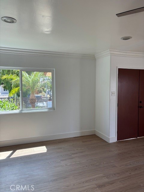 1107 King Wilmington, CA 90744 - Photo 10 of 11 Living Room/Dinning