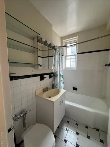 $110,000 | 766 Bronx River Road, Unit B64, Bronxville, NY 10708