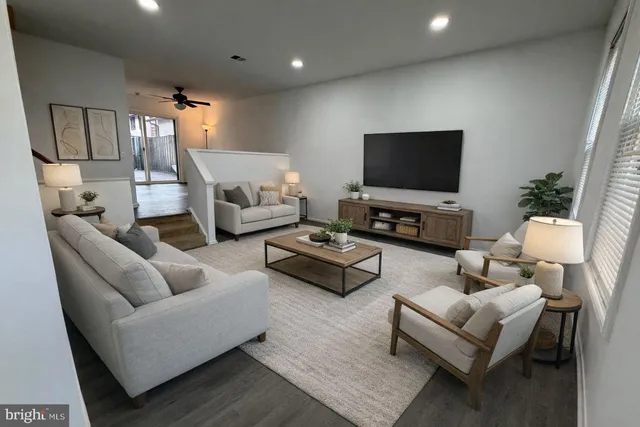 $2,499 | 5421 Crossrail Drive, Burke, VA 22015