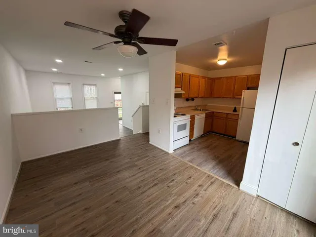 $2,499 | 5421 Crossrail Drive, Burke, VA 22015