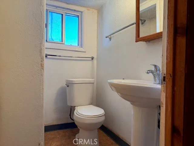 $319,950 | 33 Myrtle Drive, Oroville, CA 95966