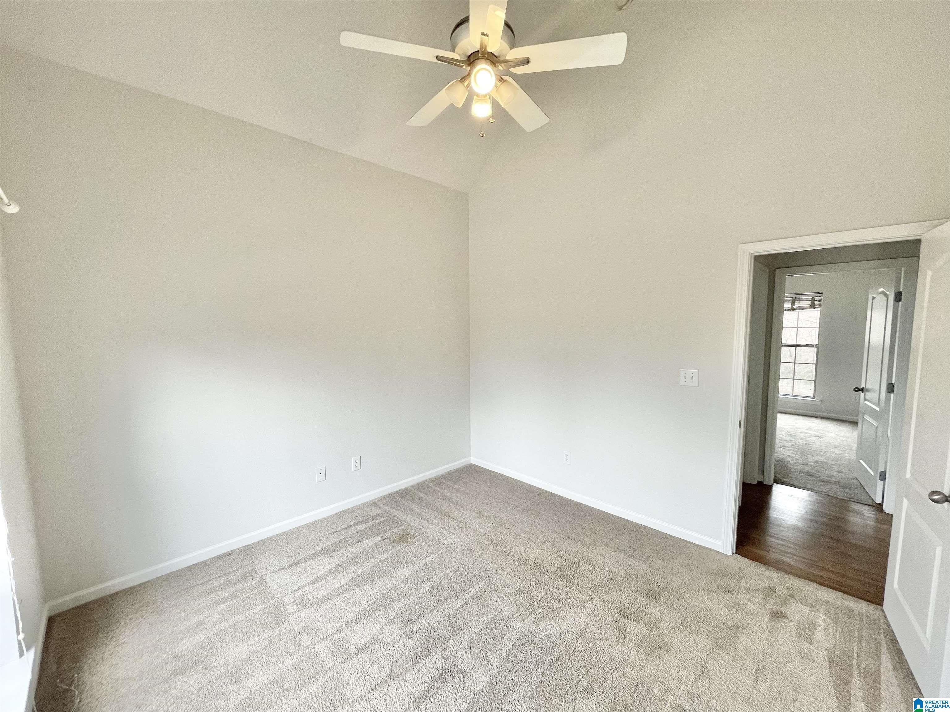 192 Sweetbay Drive Alabaster, AL 35114 - Photo 19 of 33