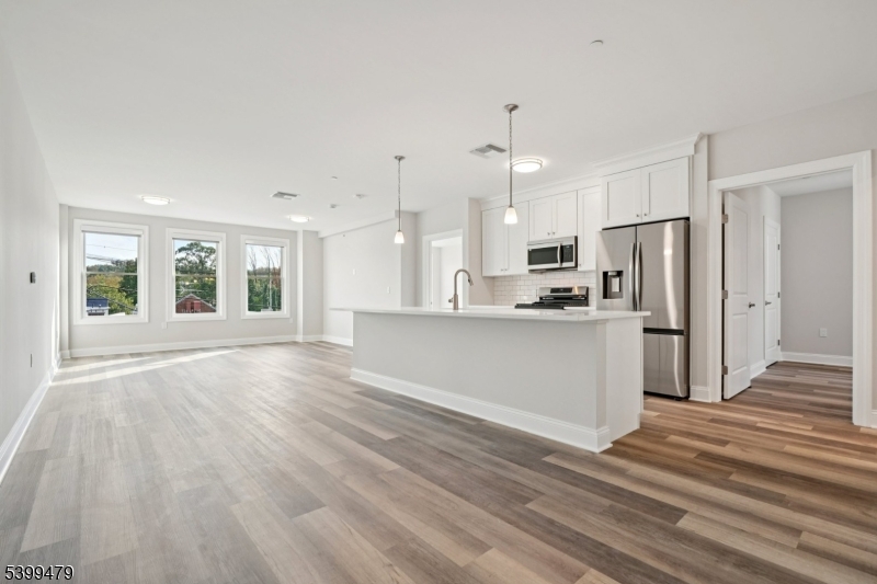 246 Main Street, Unit 305 Chatham, NJ 07928 - Photo 7 of 28