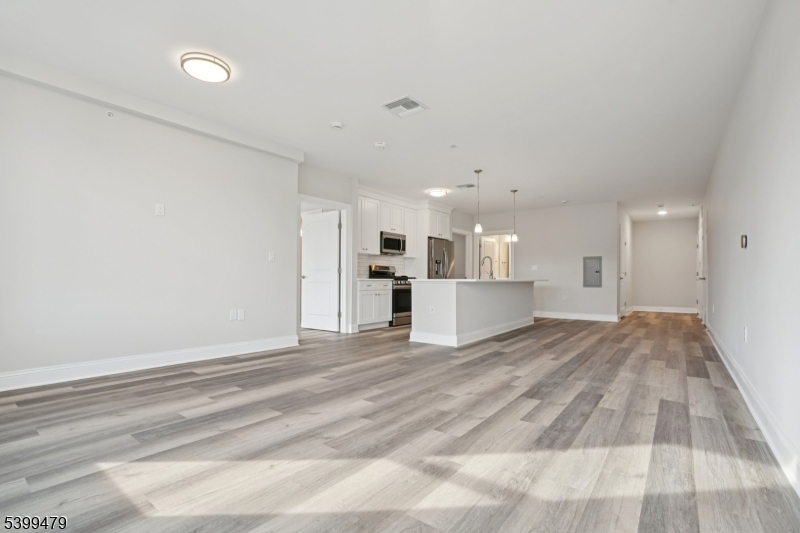 246 Main Street, Unit 305 Chatham, NJ 07928 - Photo 8 of 28