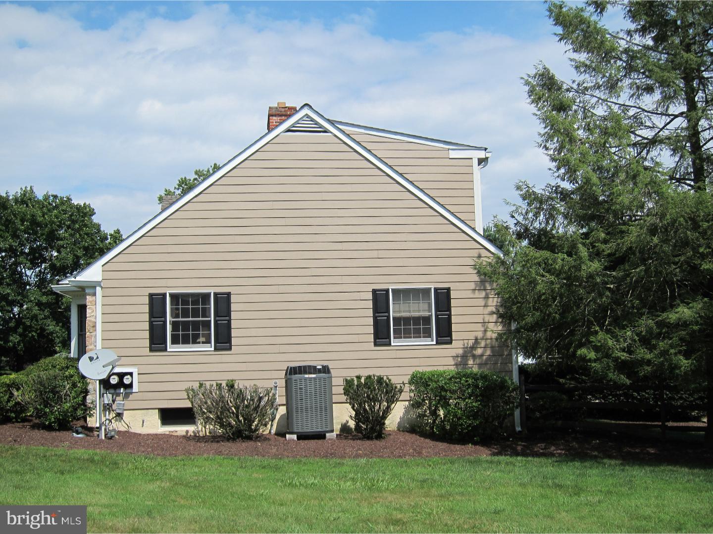 15 Bolingbroke Road West Chester, PA 19382 - Photo 3 of 25 Gallery Image 3