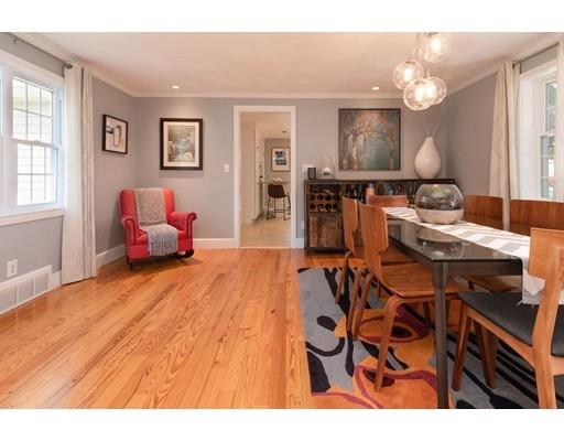 8 Laurel Road Lynnfield, MA 01940 - Photo 17 of 31