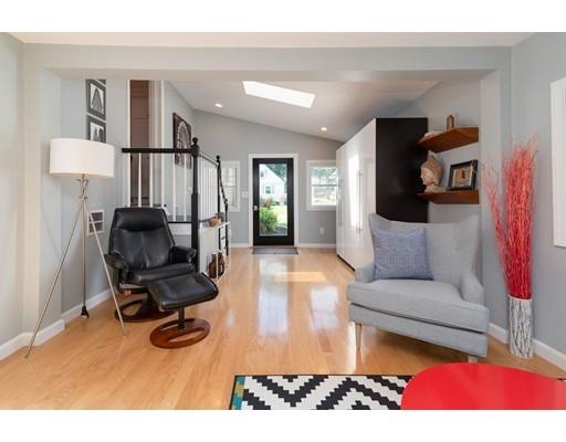 8 Laurel Road Lynnfield, MA 01940 - Photo 22 of 31