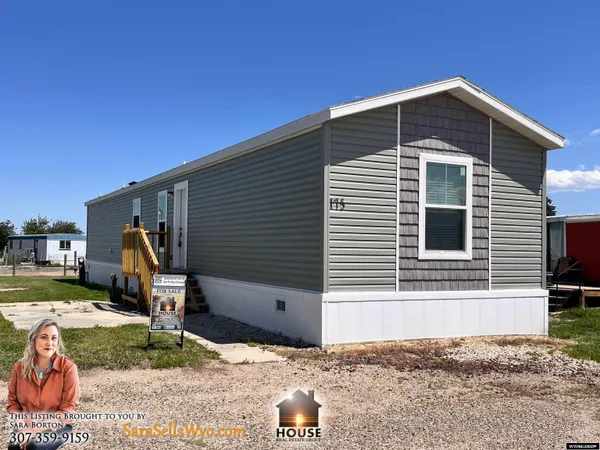 $92,000 | 401 South Russell Avenue, Douglas, WY 82633