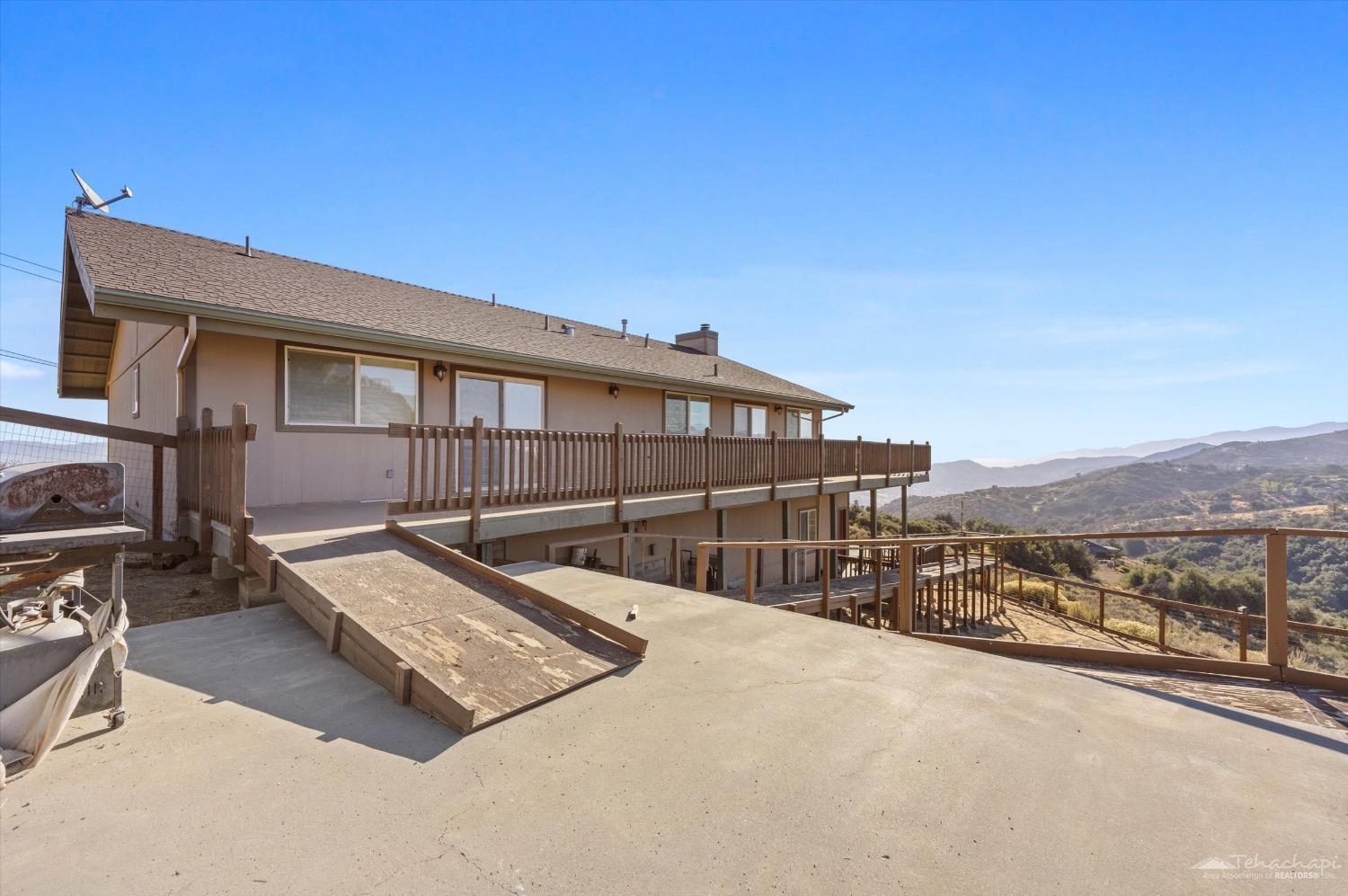 26300 Rifle Court Tehachapi, CA 93561 - Photo 29 of 34 Gallery Image 29