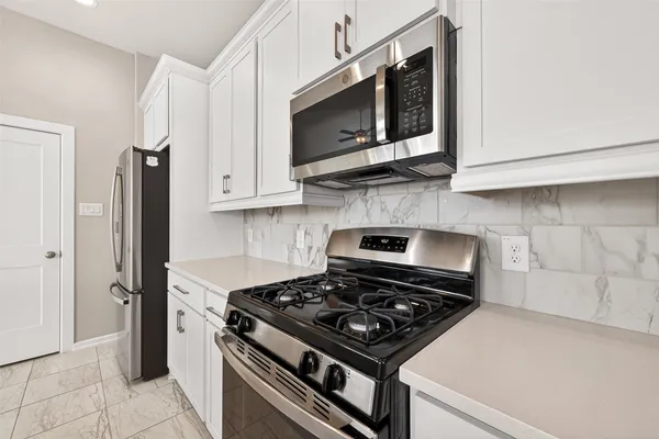 $2,500 | 9442 Starlight Oak Drive, Missouri City, TX 77459