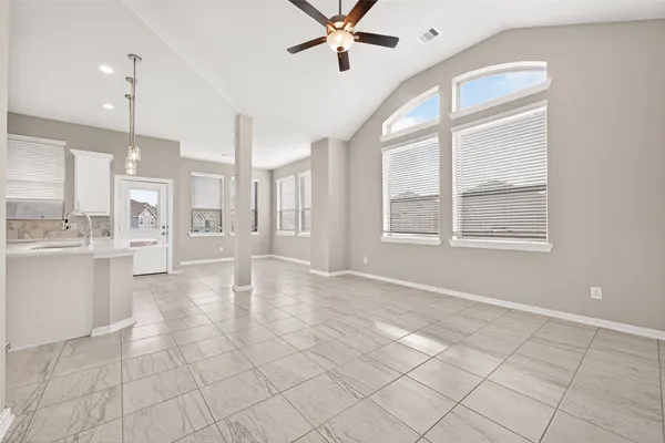 $2,500 | 9442 Starlight Oak Drive, Missouri City, TX 77459