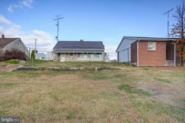 $279,900 | 6602 Lincoln Way West, St. Thomas, PA 17252