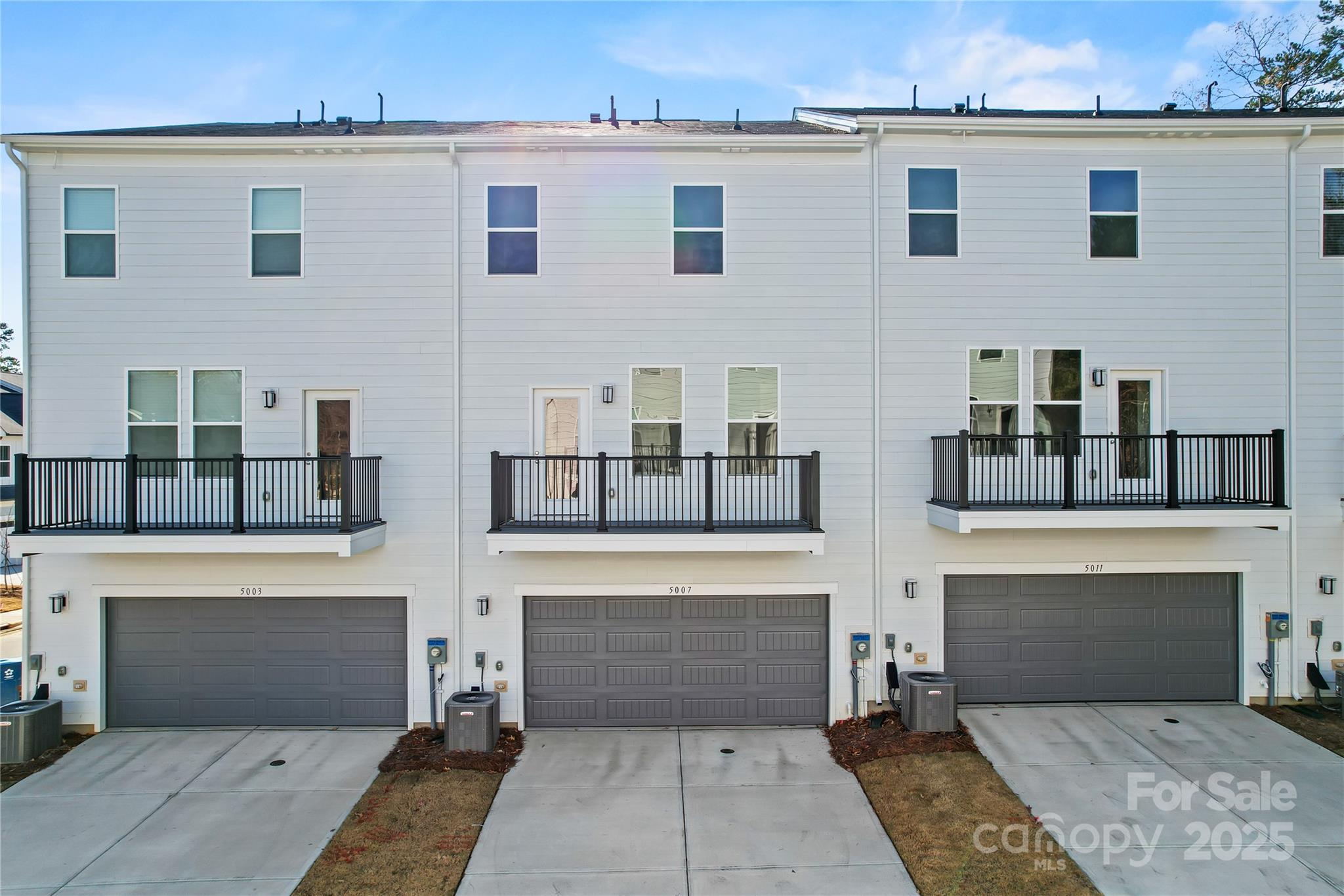5007 Rill Court, Unit 35 Charlotte, NC 28262 - Photo 34 of 34 a building with a outdoor space