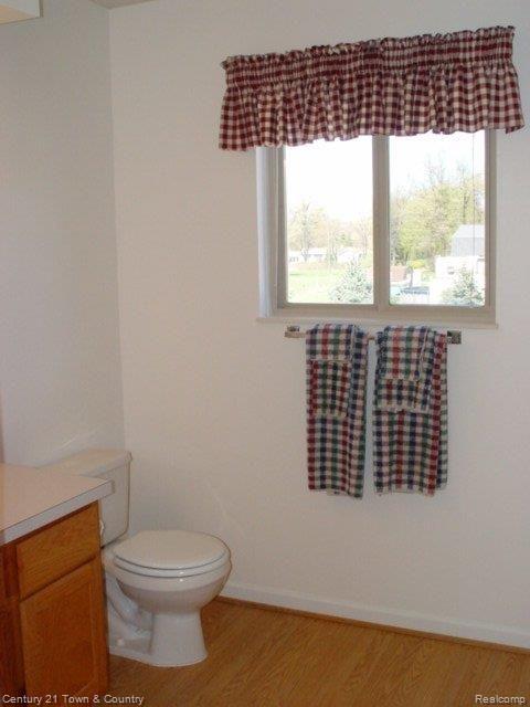 9385 North Eston Road Clarkston, MI 48348 - Photo 11 of 24 1ST FLR HALF BATH