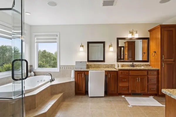 $1,550,000 | 5729 Linden Avenue North, Lake Elmo, MN 55042