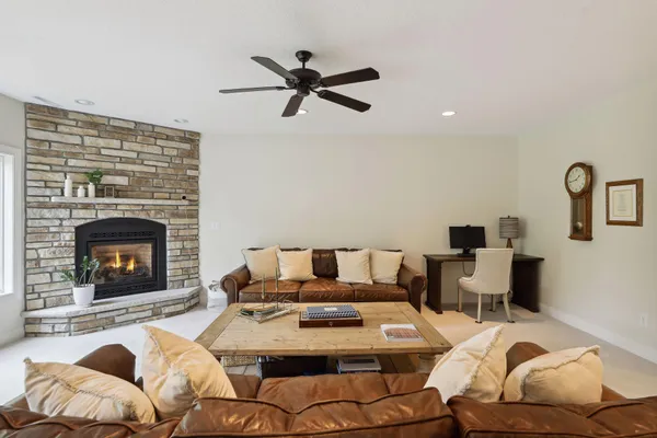 $1,550,000 | 5729 Linden Avenue North, Lake Elmo, MN 55042