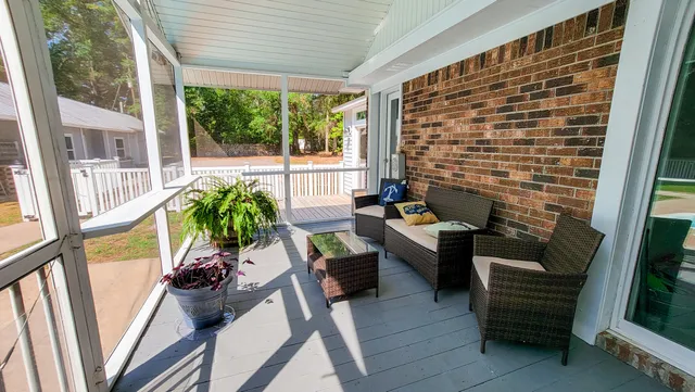 $577,000 | 328 Sandy Springs Circle, Walterboro, SC 29488