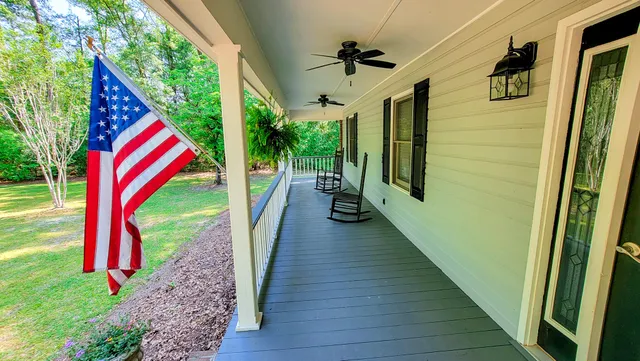 $577,000 | 328 Sandy Springs Circle, Walterboro, SC 29488