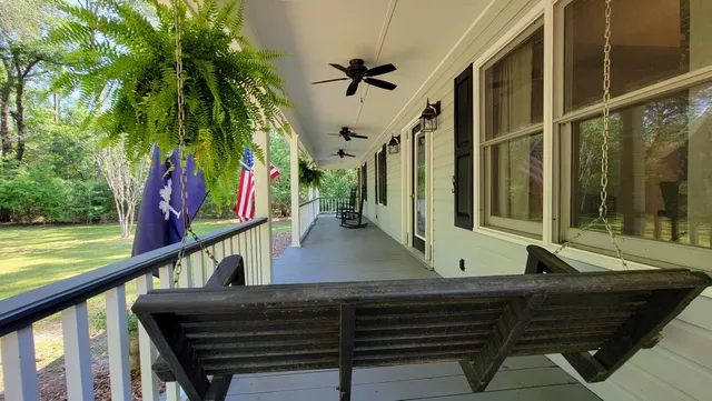 $577,000 | 328 Sandy Springs Circle, Walterboro, SC 29488