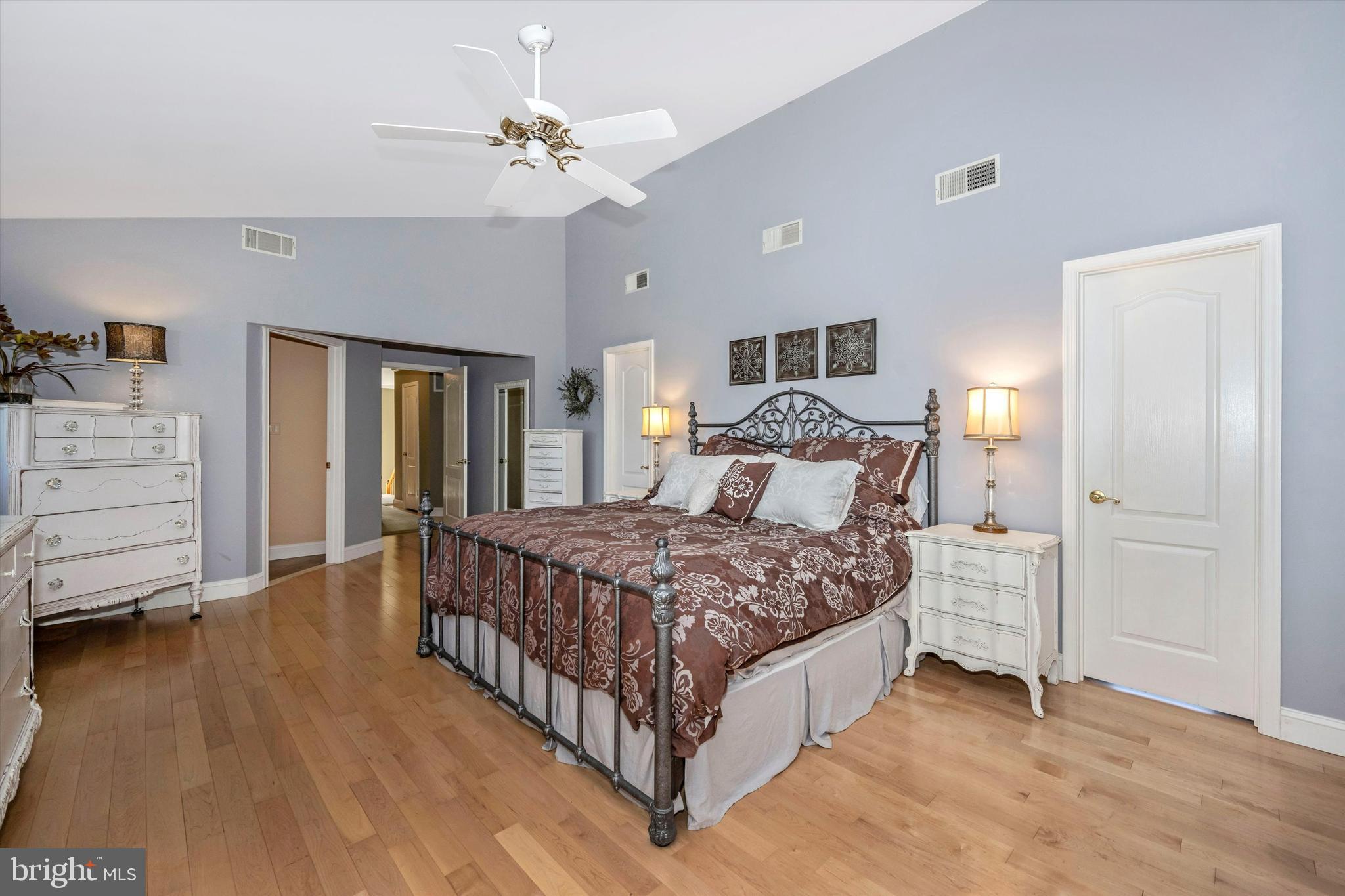23307 Woodfield Road Gaithersburg, MD 20882 - Photo 24 of 52 2nd View of 1st Primary BR has 2 Walk-In Closets
