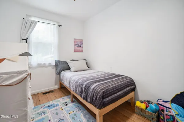 $2,300 | 1136 Enid Road, Summit, NY 12175